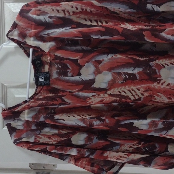 Ru Apparel sheer dressy top - Picture 1 of 5